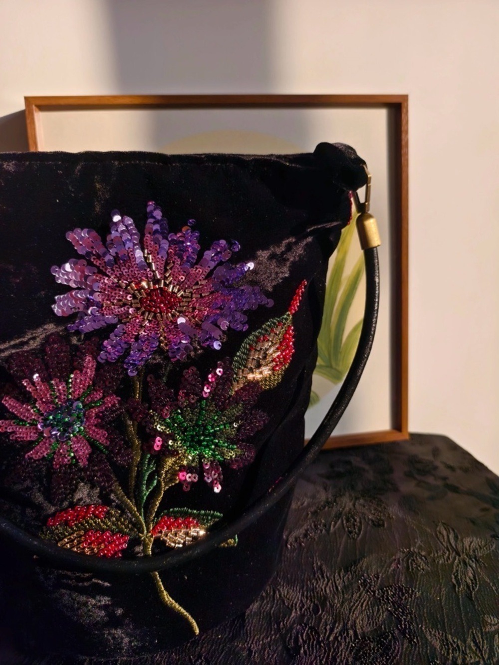 Exquisite Handmade Embroidered Beaded Black Velvet Floral Bucket Evening Bag - Picture 3 of 5